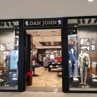 Illuminazione negozi Dan John